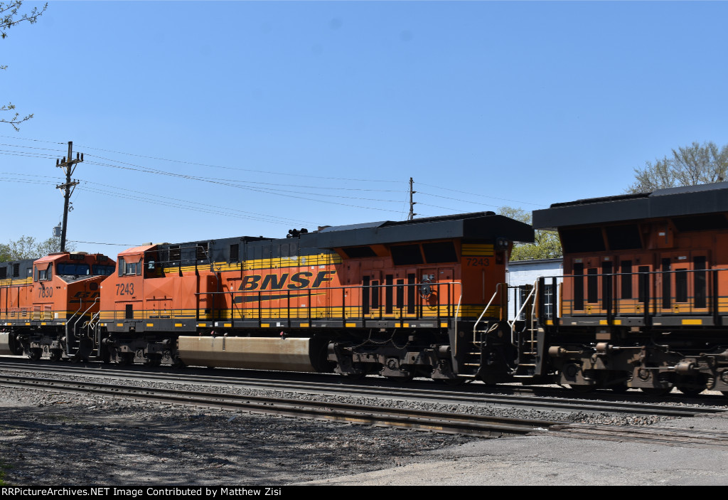 BNSF 7243